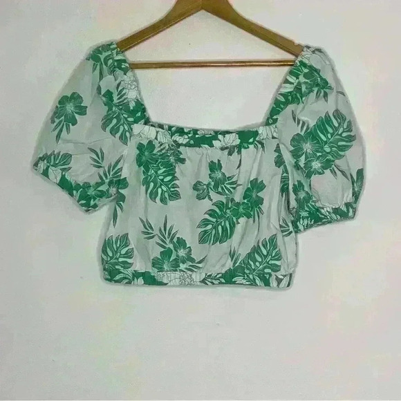 American Eagle Tropical Leaf Print Puff Sleeve Crop Top sz small - Picture 10 of 10
